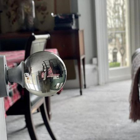Regency Apartment - Marine Square By Crown Gardens Holiday Homes ブライトン エクステリア 写真